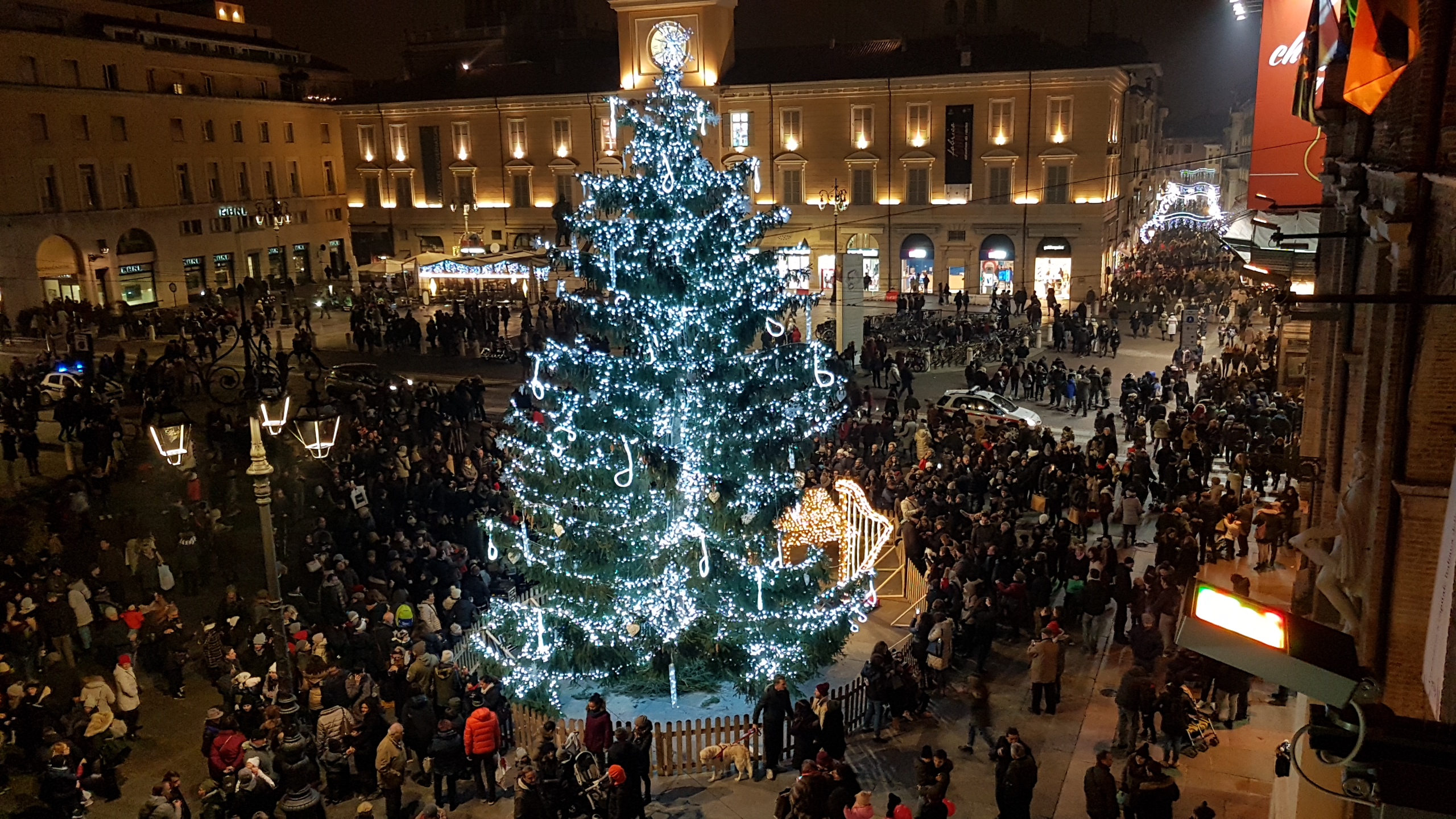Regali Di Natale Culturali.Consigli Di Natale 5 Idee Regalo Tra Le Migliori Boutique Del Centro Di Parma Il Caffe Quotidiano