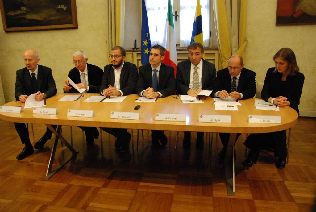 2015-11-06-pizzarotti-casa-protocollo-Città-Creativa-Unesco-per-la-Gastronomia